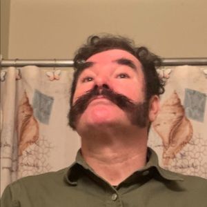 Meet your Posher, Felix